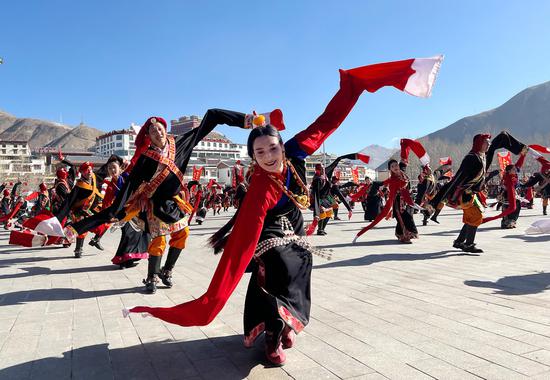 Tibetan New Year celebrated in northwest China's Yushu