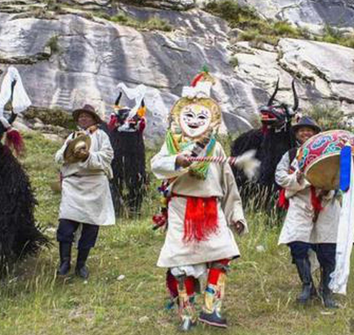 63-year-old Tibetan dancer energizes cultural heritage