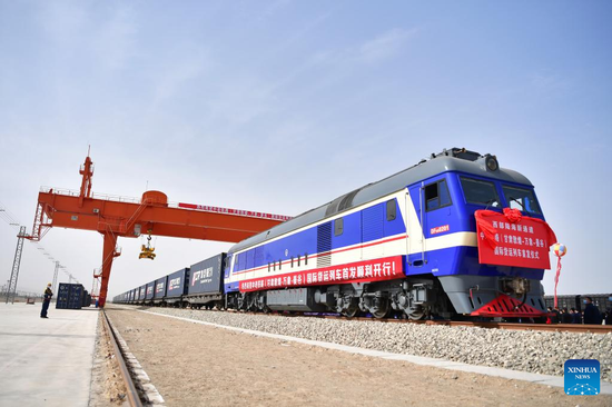 Gansu's first international freight train that runs via the China-Laos Railway departed from Dunhuang, northwest China's Gansu Province, April 21, 2022. (Photo/Xinhua)