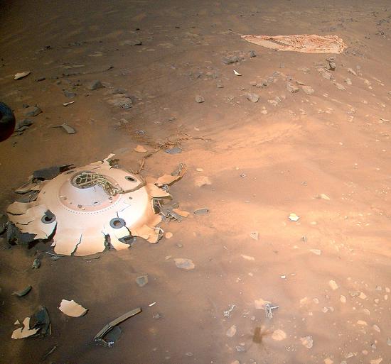 NASA's Mars helicopter spots gear that helped Perseverance rover land