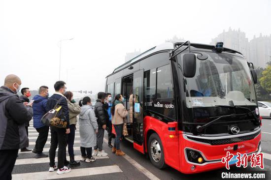 Beijing's first autonomous minibusses make maiden test voyage   