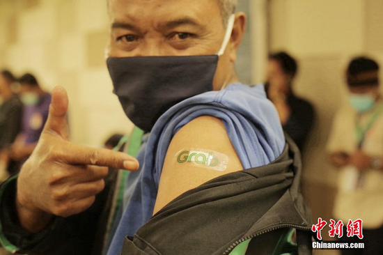 China has provided over 2.2 billion COVID vaccine doses to world