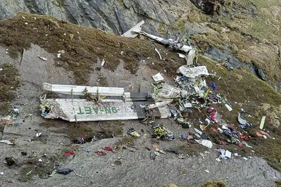 14 bodies recovered from Nepal's plane wreck