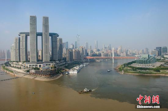 Scenery of intersection of Yangtze river and Jialing river in Chongqing