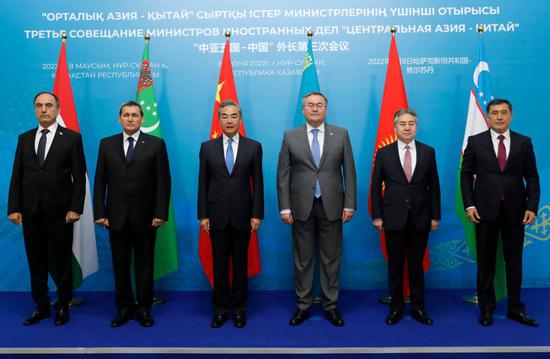 Chinese State Councilor and Foreign Minister Wang Yi (3rd L) attends the third China + Central Asia (C+C5) foreign ministers' meeting in the Kazakh capital of Nur-Sultan on June 8, 2022. (Photo by Ospanov/Xinhua)