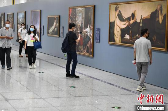 An exhibition of 29 painting reproductions of Spain’s Prado Museum, officially known as Museo Nacional del Prado, open to the public on June 9, 2022, in in Chengdu, southwest China’s Sichuan Province. (Photo/China News Service)