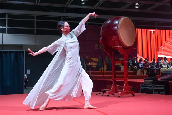 Cultural event held to mark 25th anniversary of HK's return to motherland