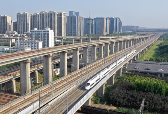 China's first 'subway' high-speed rail commences operation