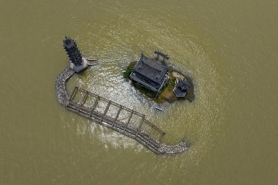 Luoxingdun Island in Poyang Lake submerged in Jiangxi