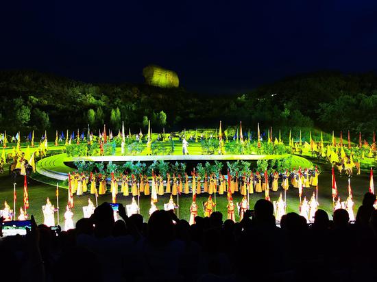 Fantastic outdoor show restaged in Hebei