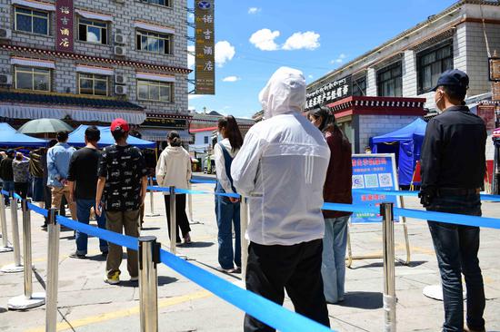 Lhasa launches city-wide nucleic acid test