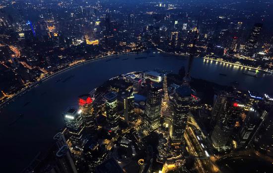 Shanghai's landscape lighting switched off amid heatwave