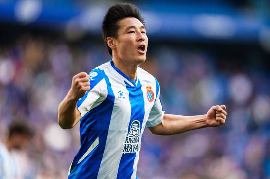 Chinese footballer Wu Lei listed in 2022 Golden Foot Award nominations