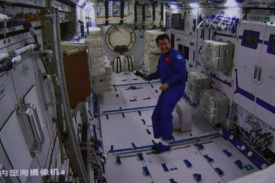 Thermal control designs keep taikonauts cool on space station