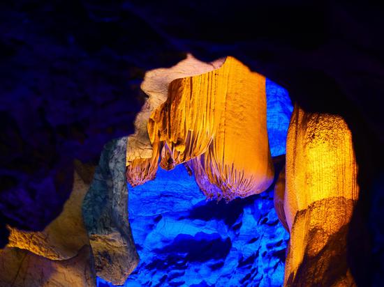 A close glance at cave hidden in tropical limestone cluster in Hainan