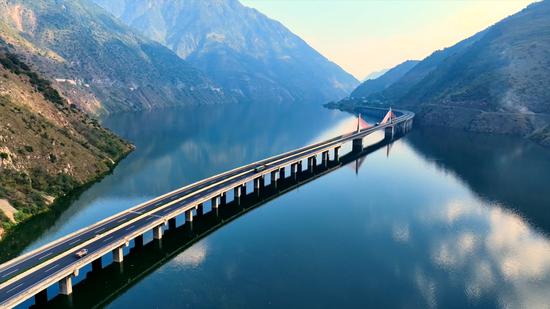 Incredible view of Yaxi expressway in Sichuan
