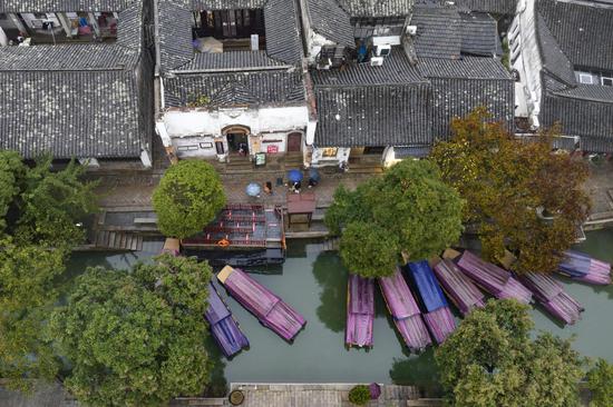 Scenery of Tongli ancient town in Suzhou