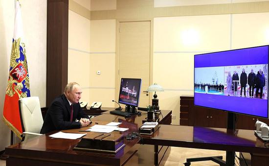Russian President Vladimir Putin attends via video link a ceremony to launch the Yakutia nuclear-powered icebreaker and to raise the national flag on the Ural nuclear-powered icebreaker on Nov. 22, 2022. (Kremlin photo)