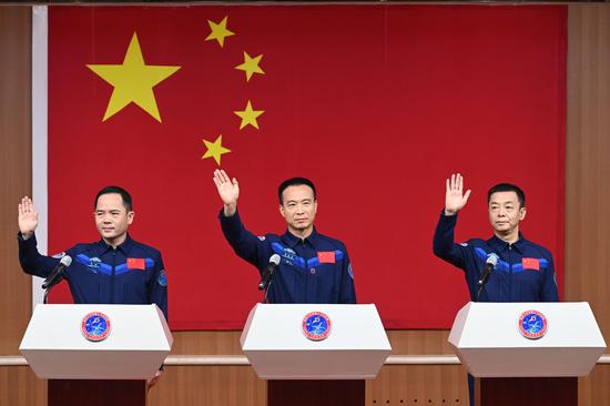 Taikonauts of China's Shenzhou-15 mission meet the press