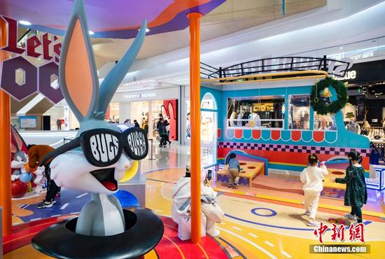 A rabbit-themed recreation area for children in a shopping mall in Chaoyang, Beijing. (Photo/China News Service)