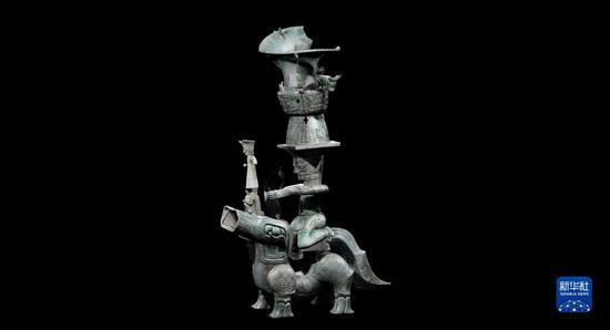 Ancient sculpture remnants reunited at Sanxingdui Ruins