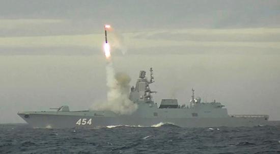 This screengrab of footage released by the Russian Defense Ministry shows that frigate Admiral Gorshkov test-fires a Tsirkon hypersonic cruise missile from the Barents Sea on May 28, 2022.