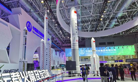 China tests engine for next-gen manned rocket