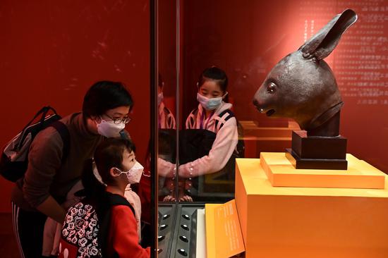 Rabbit themed exhibition kicks off at National Museum of China