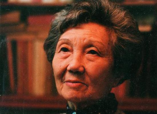 Renowned translator Yang Yi dies at 104
