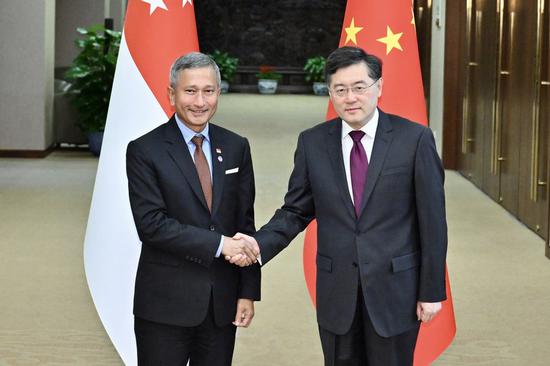Chinese Foreign Minister Qin Gang meets with Singaporean Foreign Minister Vivian Balakrishnan in Beijing, capital of China, Feb. 20, 2023. (Xinhua/Yue Yuewei)
