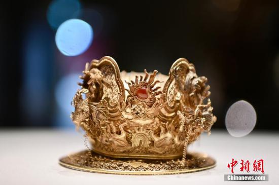 Special exhibition on ancient gold wares kicks off in Hong Kong