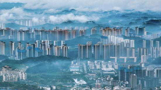 Stunning city landscape after rain in Hubei