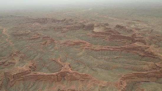 Natural wonder of Pingshan Grand Canyon in Gansu