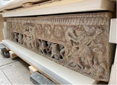U.S. returns two important cultural relics to China