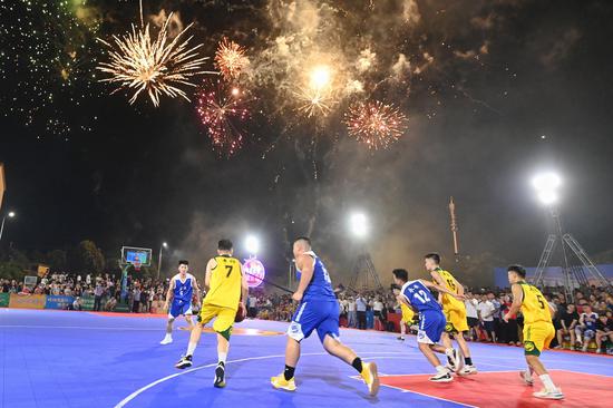 Village BA game held under fireworks show in Hunan