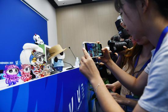 More than 1,000 Summer Universiade themed licensed products on sale