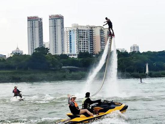 Water sports ride the wave, fueling Chinese economy