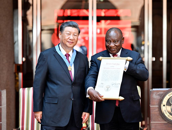 Xi awarded Order of South Africa