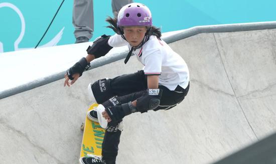 13-year-old girl wins gold at Hangzhou Asian Games