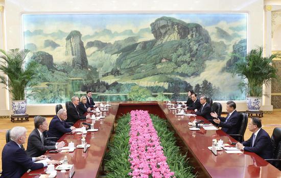 Xi meets U.S. congressional delegation