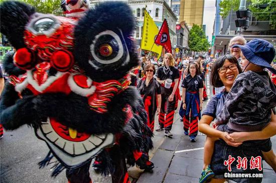 (W.E. Talk) Carrillo Gantner: How to promote mutual understanding between Australia and China through cultural communication?