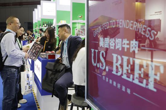 U.S . agricultural products make debuts at 6th CIIE