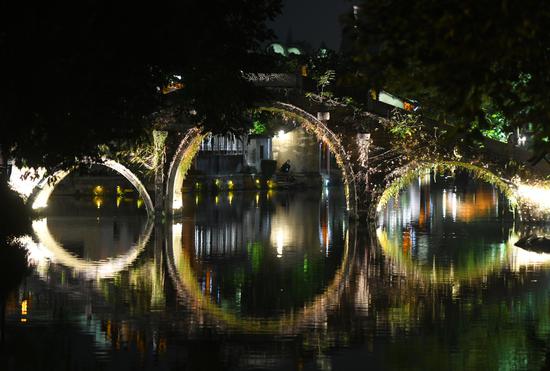 Night scenery of Wuzhen