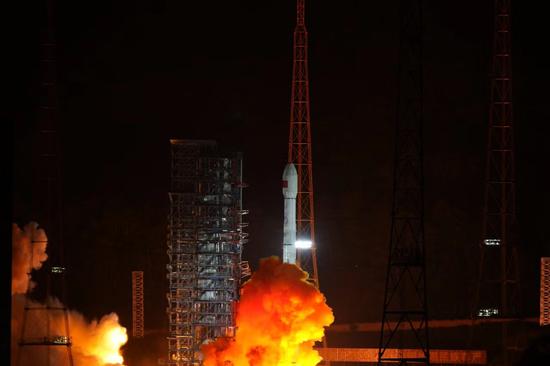 China sends Zhongxing-6E satellite into space