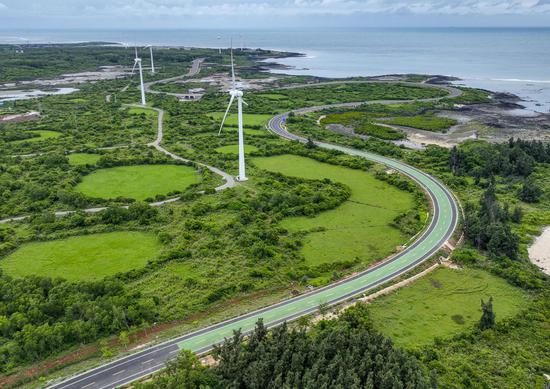 988 km highway in Hainan fully opens to traffic