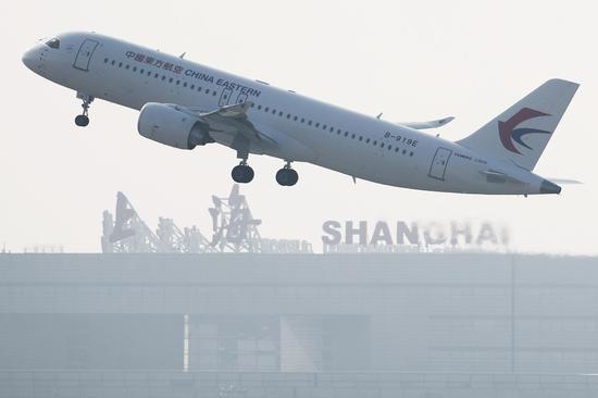 China's 4th C919 aircraft conducts flight training in E China