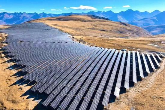 Xizang marks milestone in green energy production