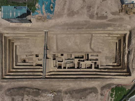Ancient city site unearthed in Henan