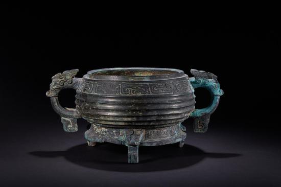 U.S. returns stolen artifact to China