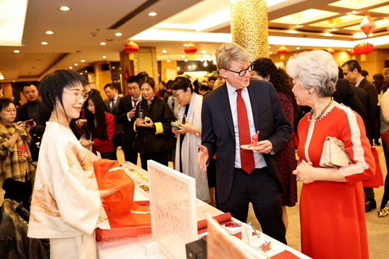 Embassy welcomes 'home' overseas Chinese